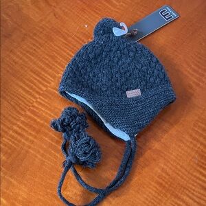 NWT Dark Gray Knit lambs wool Kids Hat/cotton lining 3-6 month